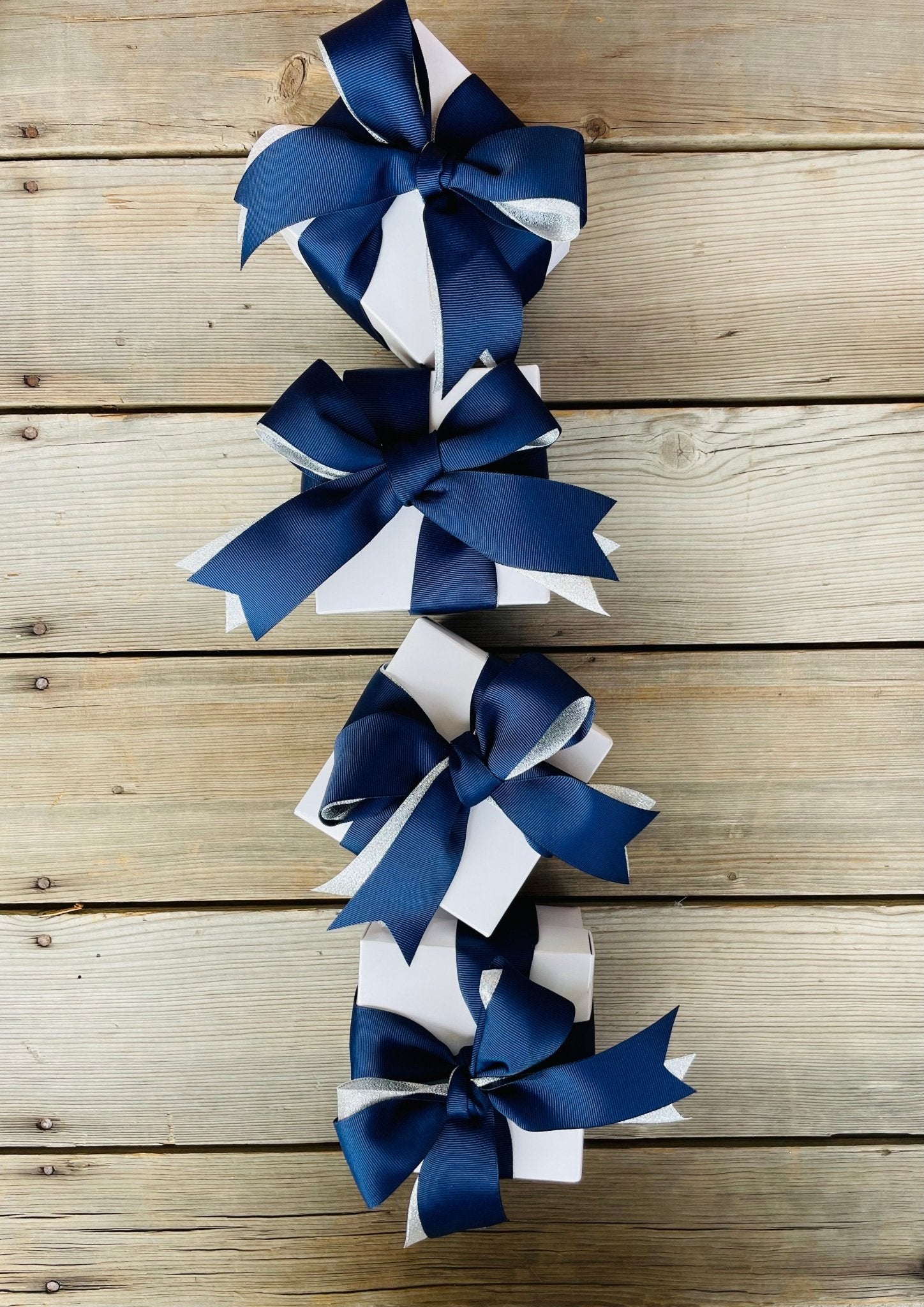 Employee Gifts That Leave a Lasting Impression: Tips for Memorable Gifting - Nifty Package Co