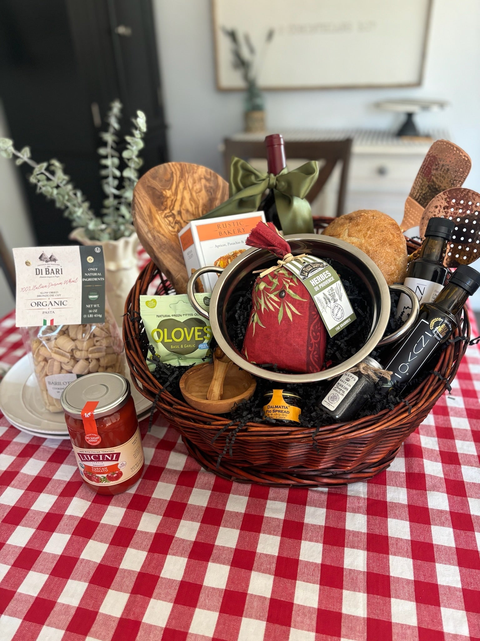 Master Chef Italian Dinner Gift Basket - Nifty Package Co